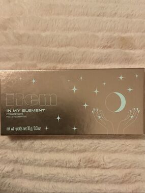 Item In My Element Eyeshadow Palette
